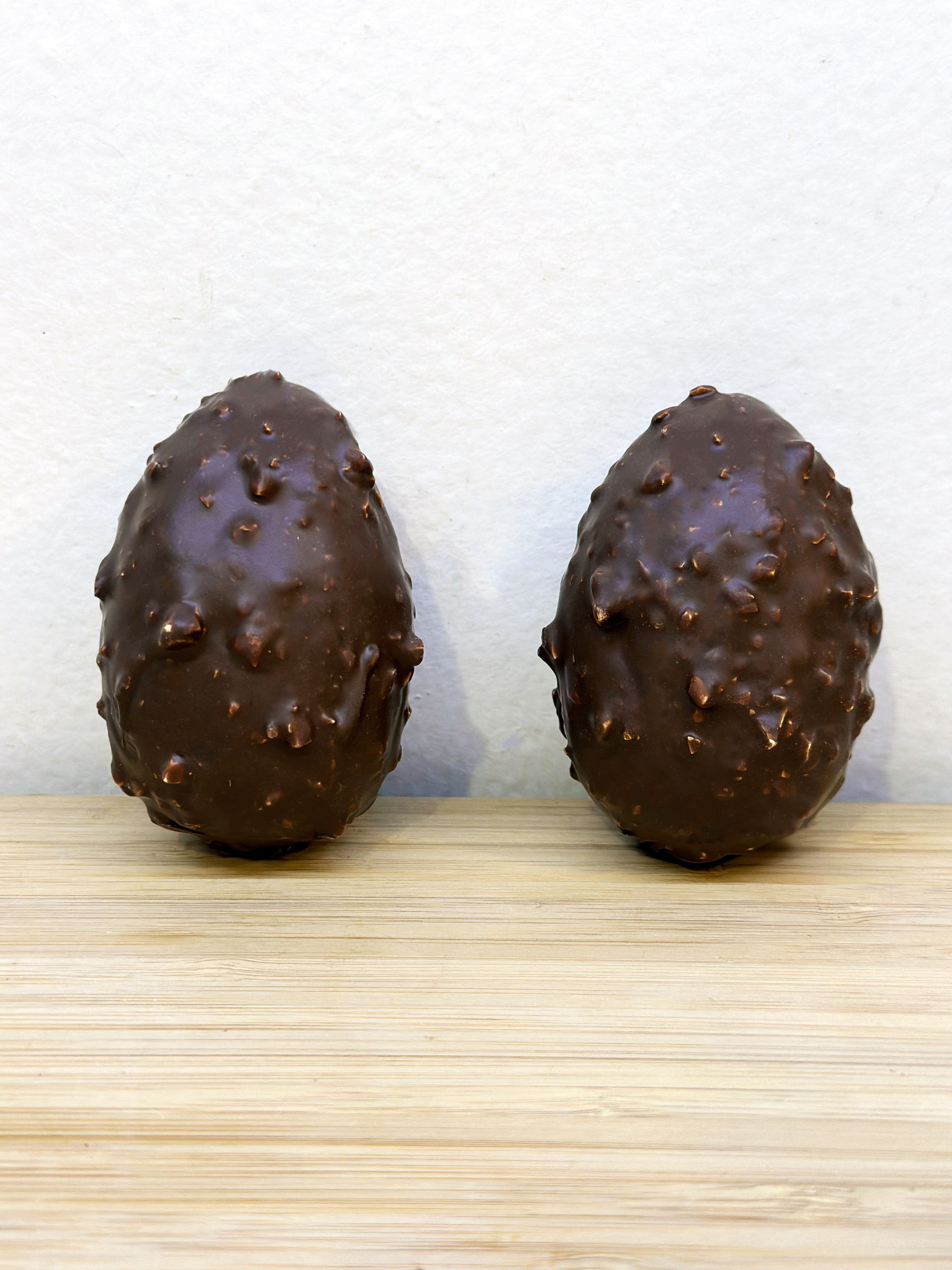 Easter small almond eggs (set of 2)