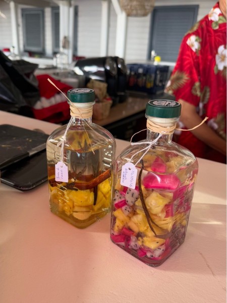 Rhum arrangé : une tradition des îles devenue tendance