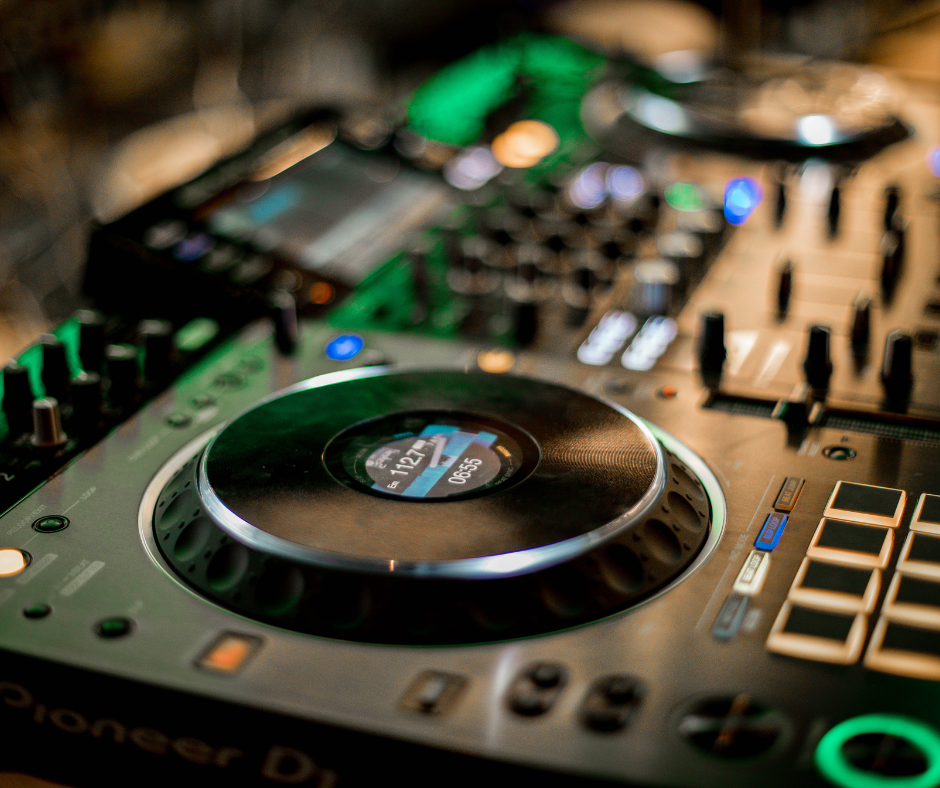 Focus on a french artist : BOB SINCLAR